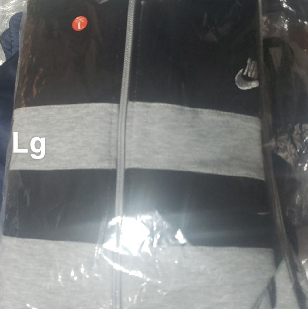Nike sweatsuit